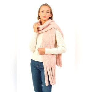 Plush Shaw Scarf with Pockets NWT